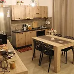 Apartamento Zisa Ai Cantieri Culturali Con Patio Privato - Vicino Centro Storico - No Ztl Palermo