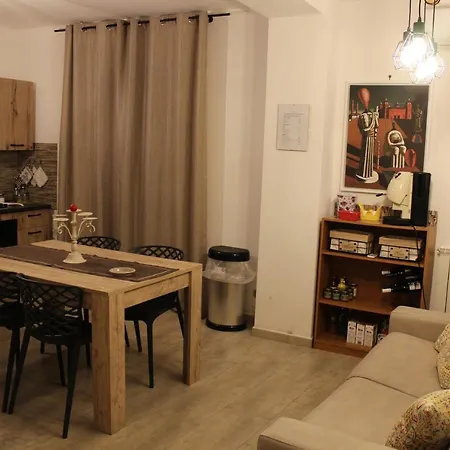 Zisa Ai Cantieri Culturali Con Patio Privato - Vicino Centro Storico - No Ztl Appartamento